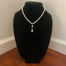 Load image into Gallery viewer, Vintage Faux Pearl 16&quot; Choker Pearl Cluster and Pearl Drop Rhinestone Necklace
