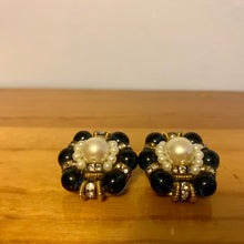Load image into Gallery viewer, Vintage Round Cluster Faux Pearl Navy Blue Silver Gold Beads Clip On Earrings
