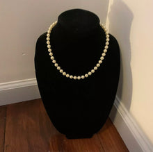 Load image into Gallery viewer, Vintage Faux Champagne Gold Double Knotted Lightweight Costume  18” Necklace
