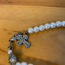 Load image into Gallery viewer, Vintage Faux White Pearl 7” Christian Cross Metal Faded Silver Tone Bracelet
