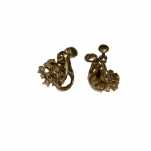 Load image into Gallery viewer, Vintage Jewelry Gold Tone Floral Clear Rhinestone Openwork Flower Screwback Earrings
