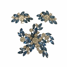 Load image into Gallery viewer, Vintage Jewelry Juliana Style Large Baby Blue and Clear Floral Flower Rhinestone Silver Tone Brooch and Clip on Earrings
