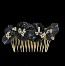 Load image into Gallery viewer, Vintage Black Plastic Double Bow Faux Seed Pearl Decorative Hair Comb
