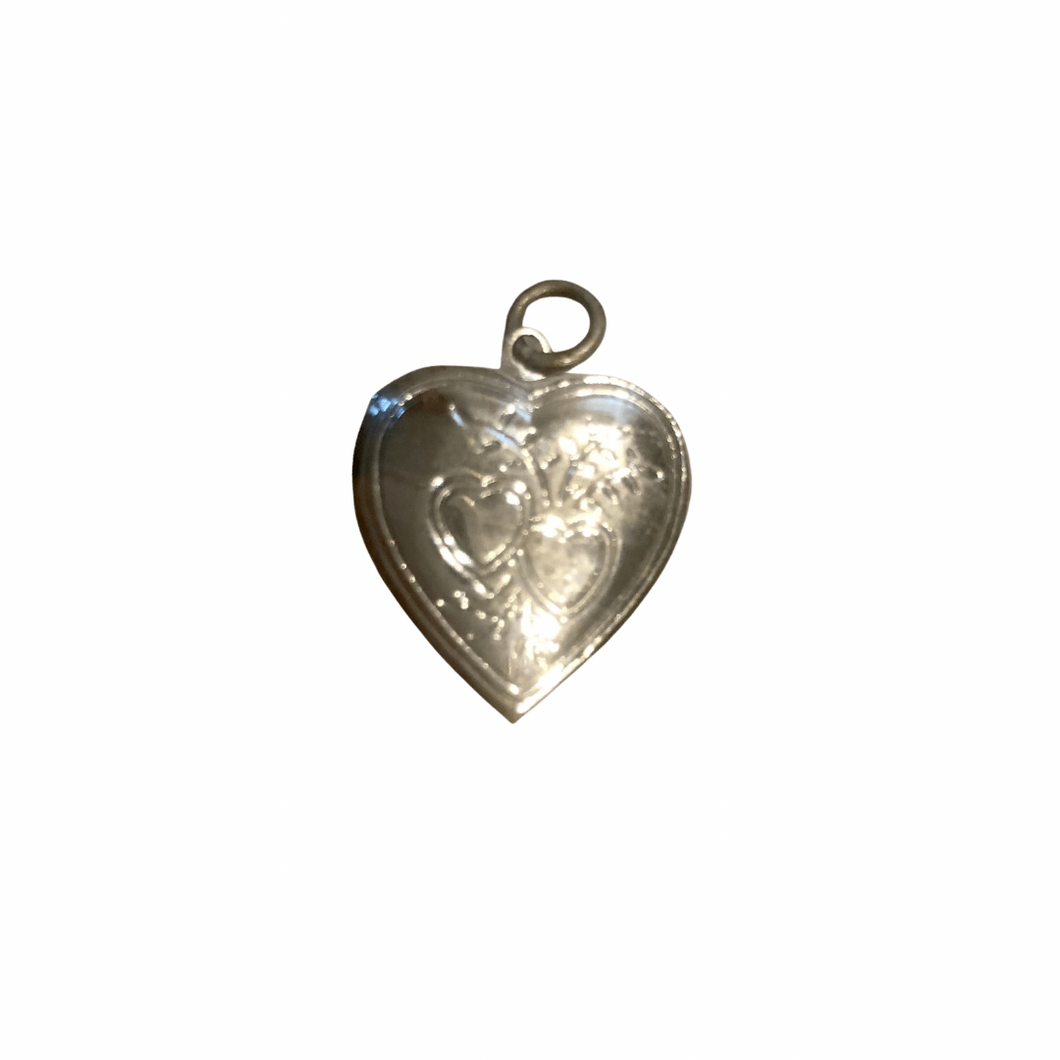 Vintage Jewelry Mini Silver Filigree Double Heart Opening Locket Heart Necklace Pendant