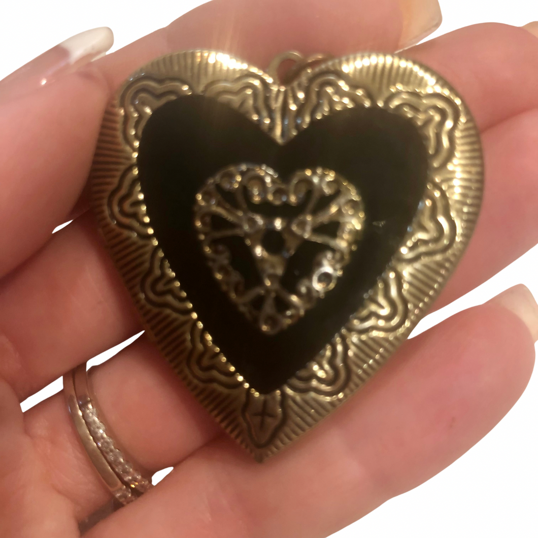 Vintage Jewelry Large Black and Brass Tone Puffy Heart Opening Locket Necklace Pendant