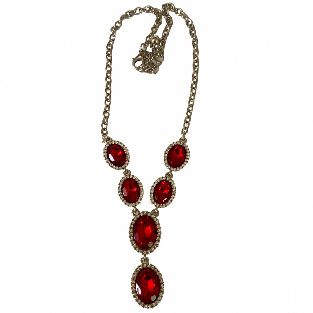 Vintage Style Faux Ruby Red Gemstone Cabochons Clear Rhinestones Drop Dangle Silver Tone Necklace