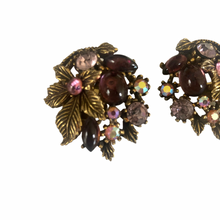 Load image into Gallery viewer, Vintage Jewelry Purple Lucite Cabochons Yellow Rhinestone Brass Tone Floral Flower Clip on Earrings
