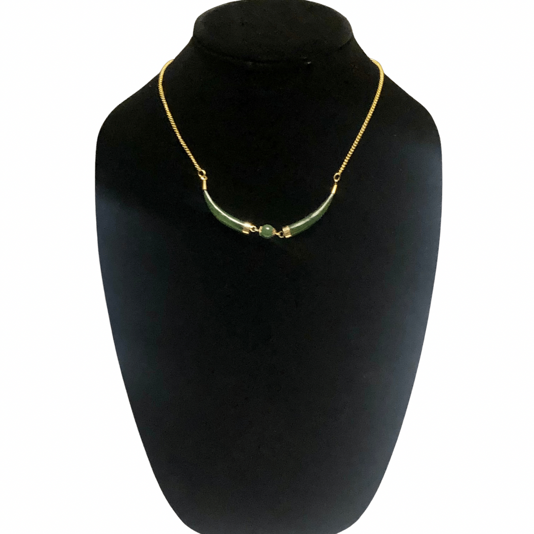 Vintage Jewelry Faux Jade Green Beaded Gold Tone Necklace