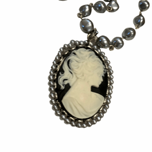 Load image into Gallery viewer, Vintage Jewelry Black and White Cameo Silver Tone Metal Beaded Pendant Necklace
