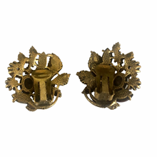 Load image into Gallery viewer, Vintage Jewelry Purple Lucite Cabochons Yellow Rhinestone Brass Tone Floral Flower Clip on Earrings
