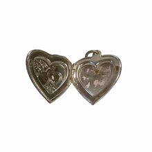 Load image into Gallery viewer, Vintage Jewelry Mini Silver Filigree Double Heart Opening Locket Heart Necklace Pendant
