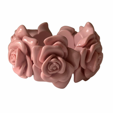 Load image into Gallery viewer, Vintage Jewelry Chunky 3D Pink Blush Carved Rose Roses Flower Floral Textured Stretch Bracelet
