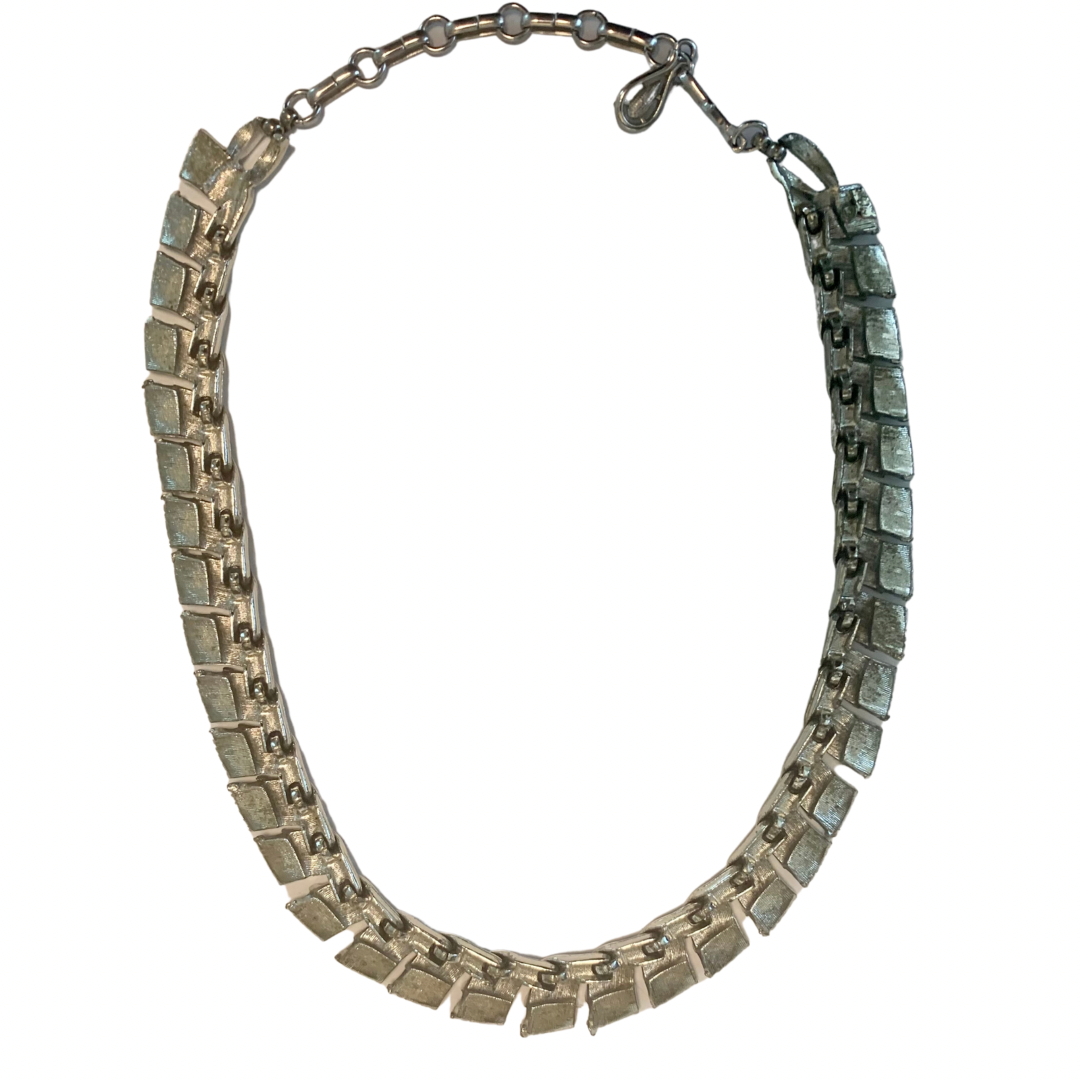 Coro vintage jewelry on sale necklace