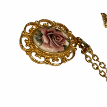 Load image into Gallery viewer, Vintage Jewelry Gold Tone Openwork Filigree Mauve Rose Floral Flower Pendant Necklace
